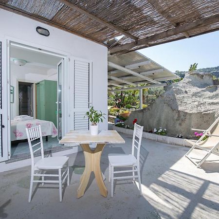 Villa Al Mare - Famiglia Calise Forio di Ischia Kültér fotó