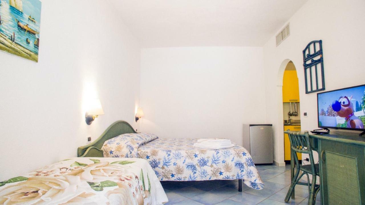 Villa Al Mare - Famiglia Calise Forio di Ischia Kültér fotó